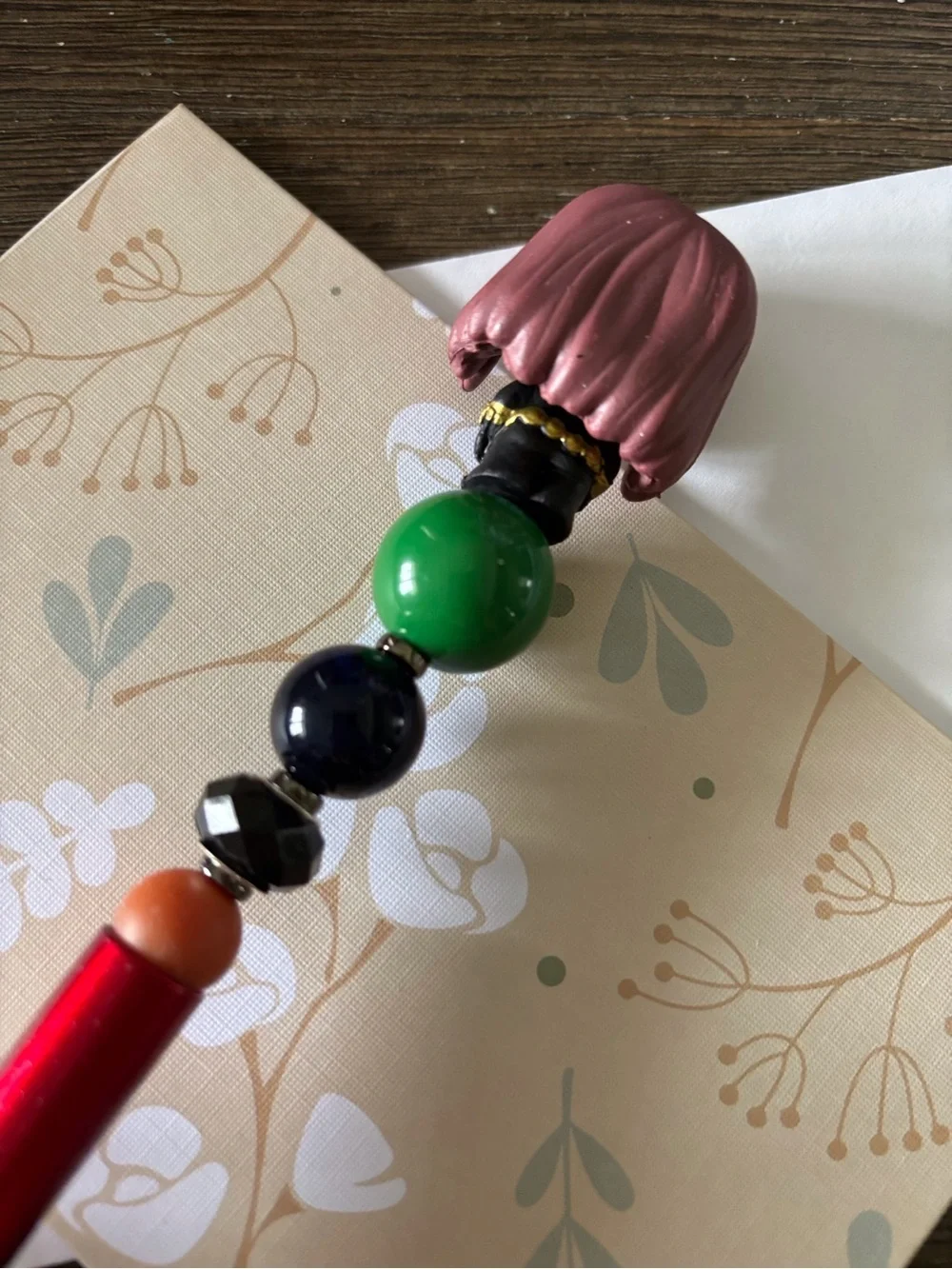 Marvel : Black Widow Handmade beaded pen